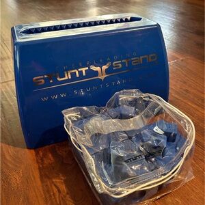 Stunt Stand Cheerleading Training Set - blue